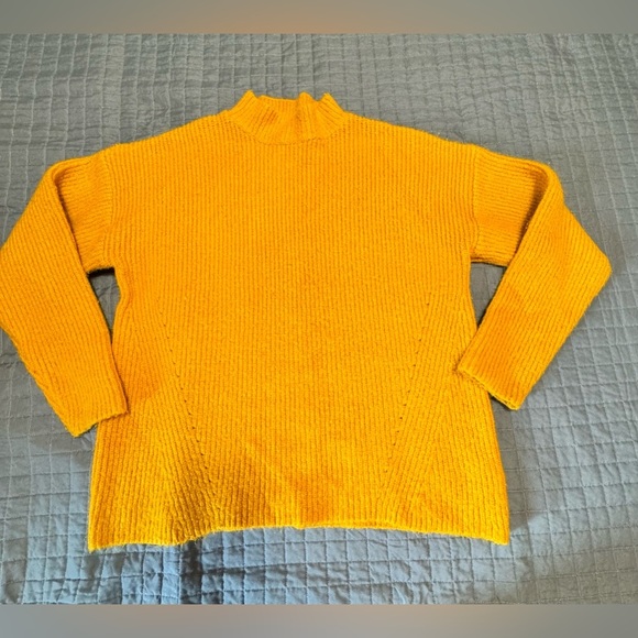 forever 21 oranger Ribbed Mock  turtleneck sweater - Picture 1 of 8